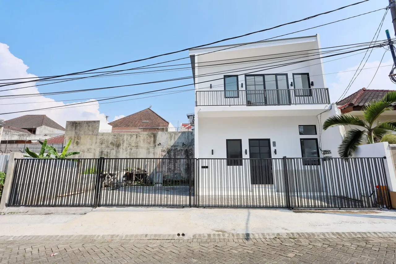 Marita Kost Araya Malang Regular Full A