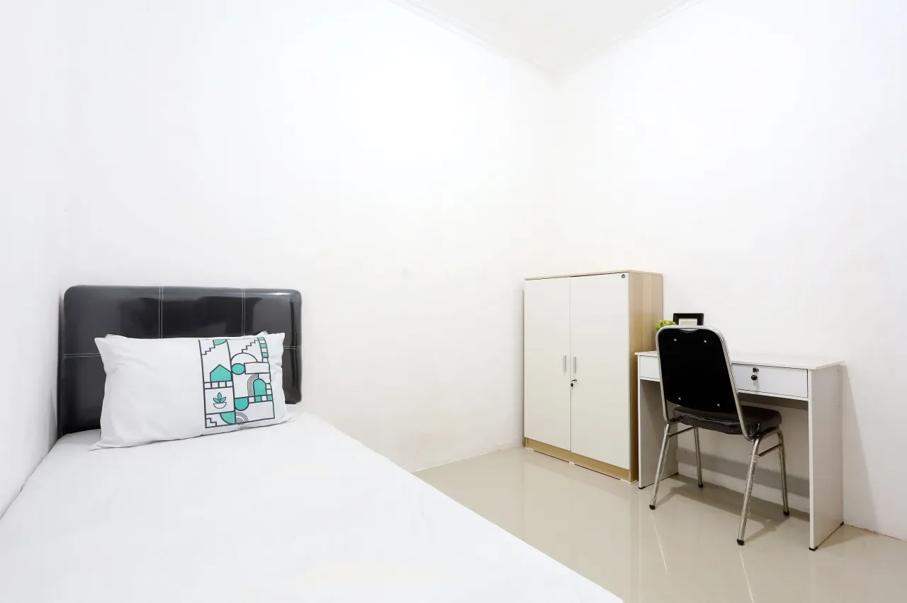 Silver House Sukun Malang Compact Single B