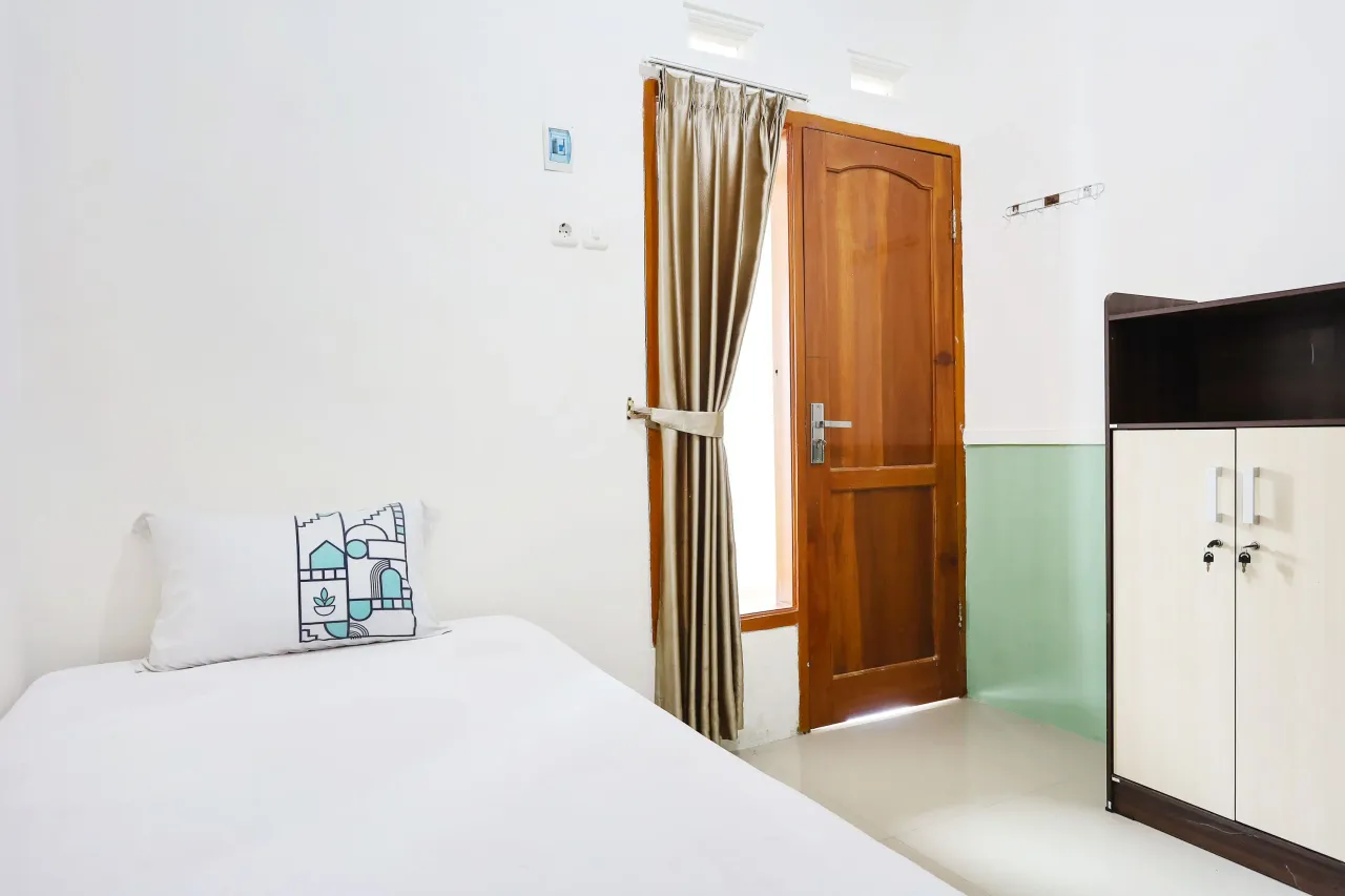 Basra Living Kost Dinoyo Lowokwaru Malang Pocket Single
