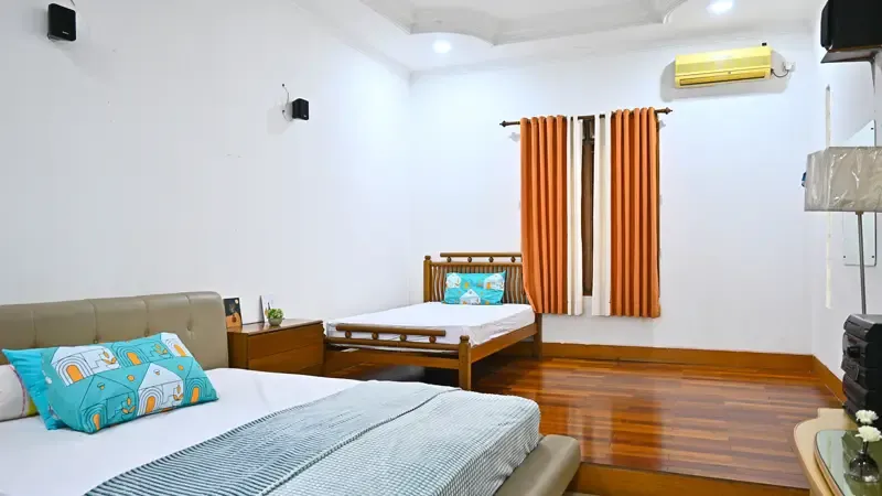Melina House Babakan Ciparay Bandung Studio Family A