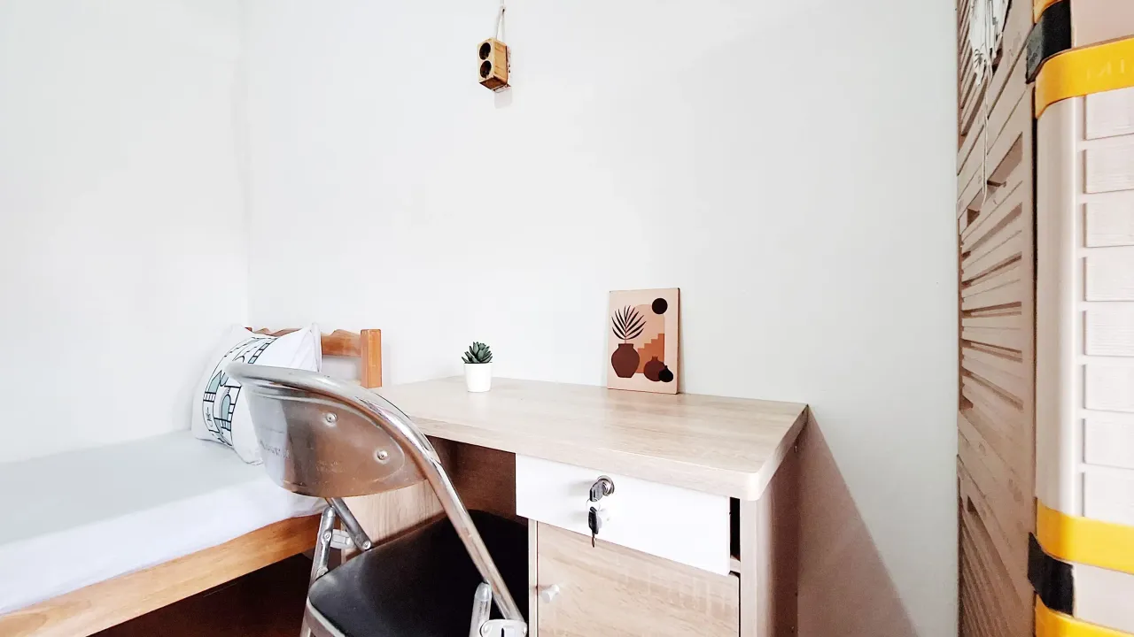 Gagak 55B Kost Surapati Bandung Pocket Single - Foto 3