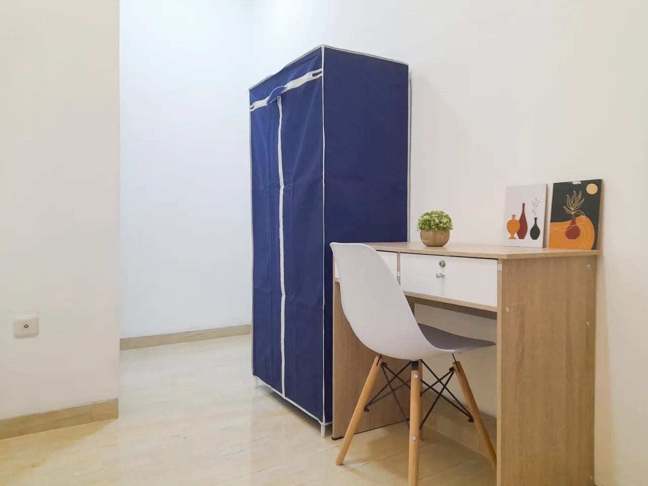 Luthfi House SBVII Antapani Bandung Pocket Single B