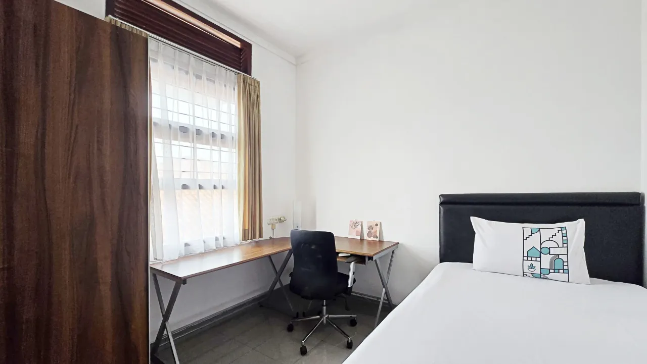 Dago Living Putra Bandung 8 Regular Single - Foto Utama