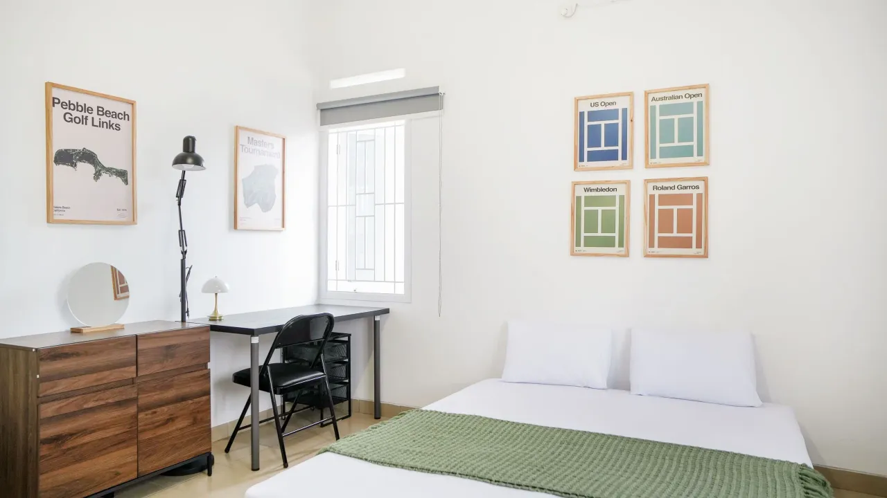 Uma Kost Sarang Samakta Dago Bandung Studio Queen - Foto 2