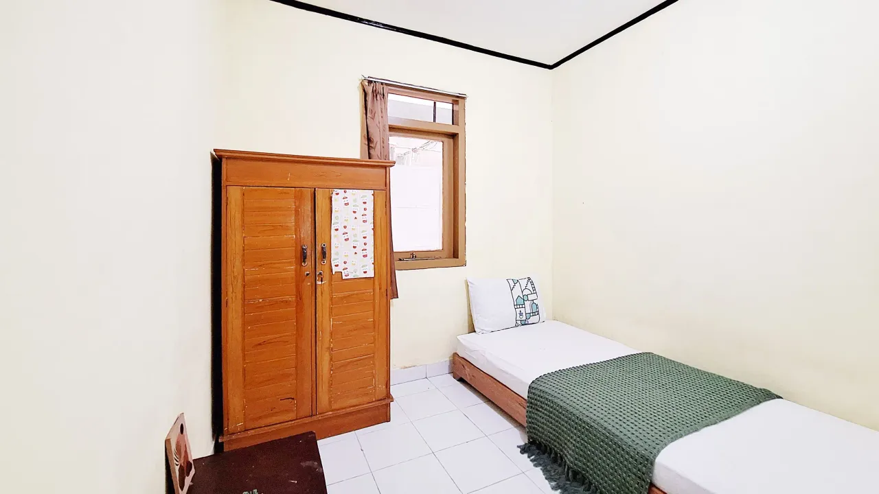 Tirda Kost Dipatiukur Bandung Pocket Single A - Foto 3
