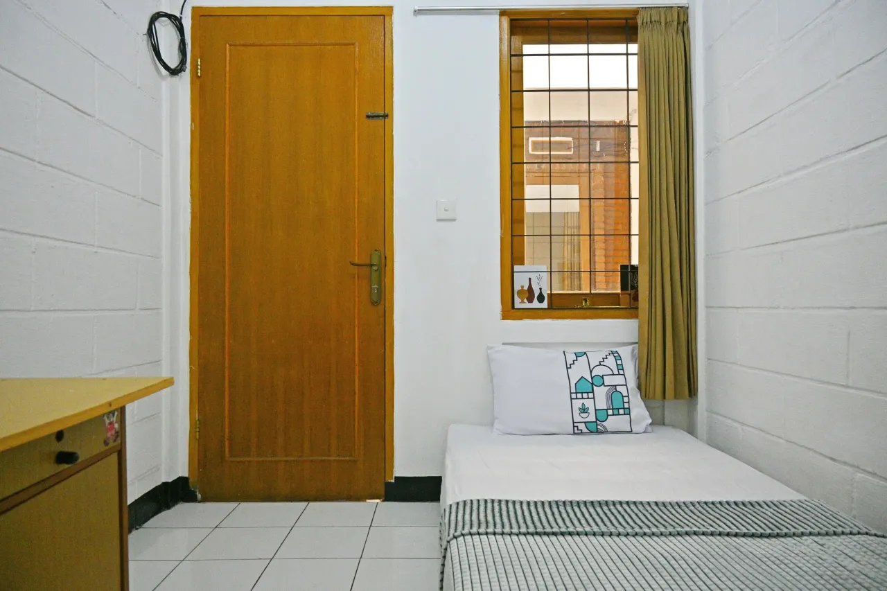 Elora House Cibogo Bandung Compact Single A - Foto 5