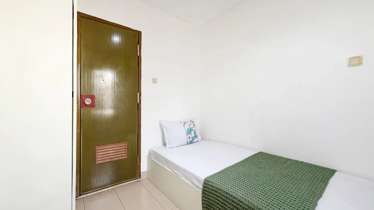 Kos Alamanda 44 Ciheulang Sekeloa Bandung Compact Single A