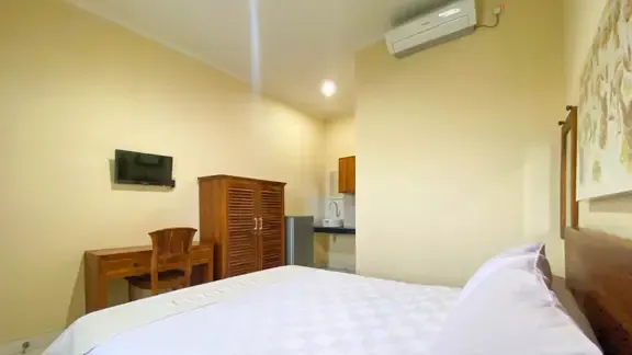 Pondok Taman Sari Sanur Denpasar Selatan Bali Master Queen - Foto 3