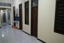 Kos wanita. Pusat kota. Bangunan baru. Type 1 - Foto 3