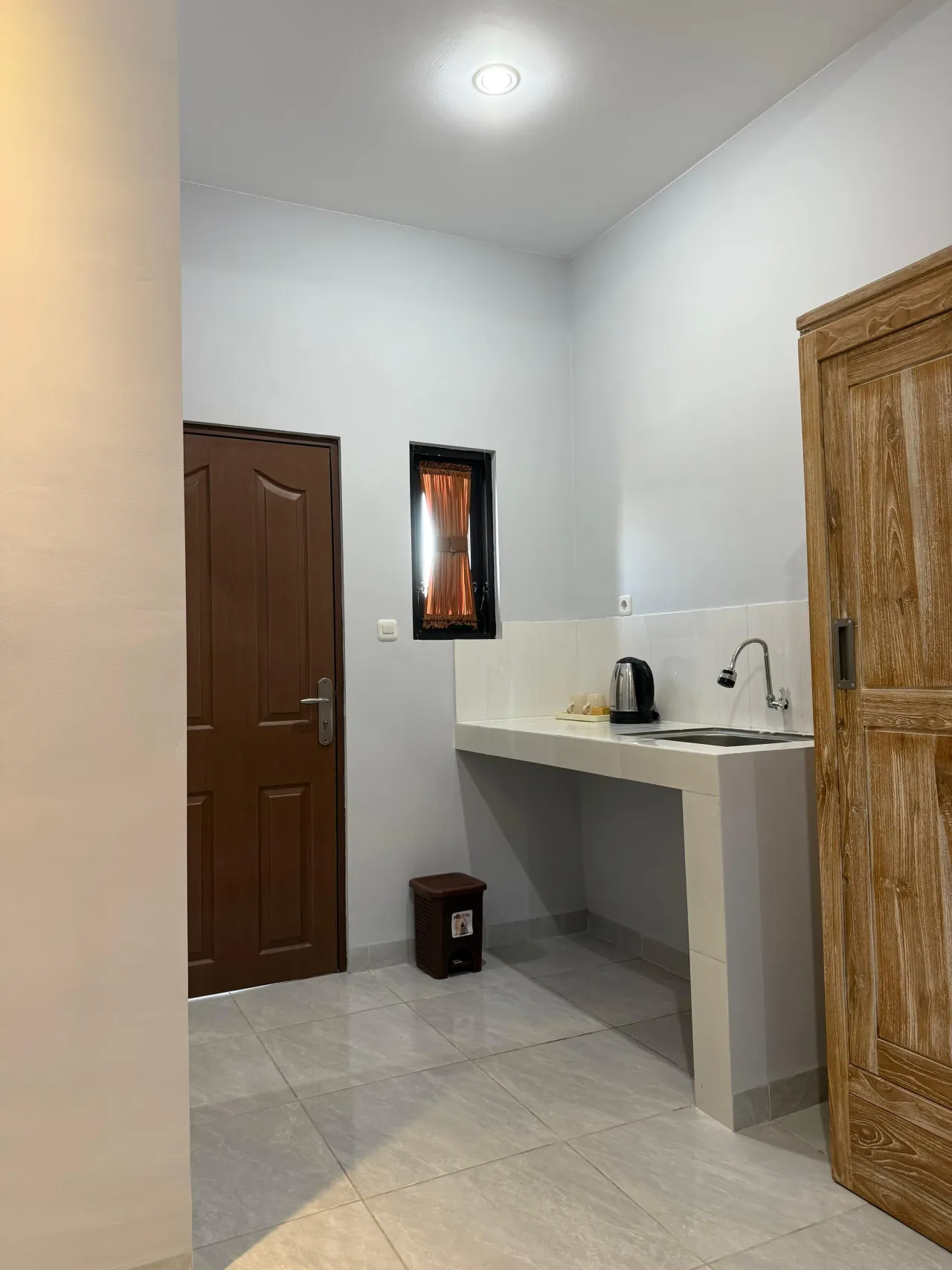 Skyla Kost Lantai 1 taman - Foto 2