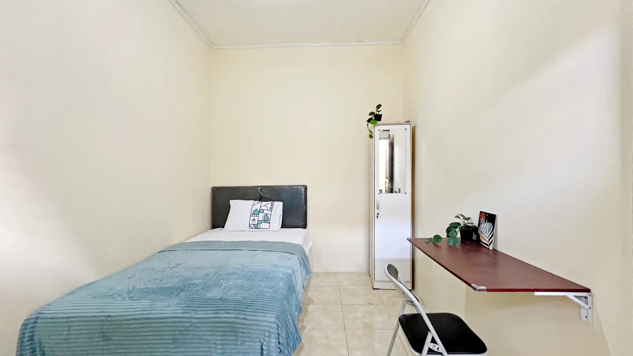 Uma Kost Ninety-Nine Cipulir Pesanggrahan Pocket Full A - Foto Utama