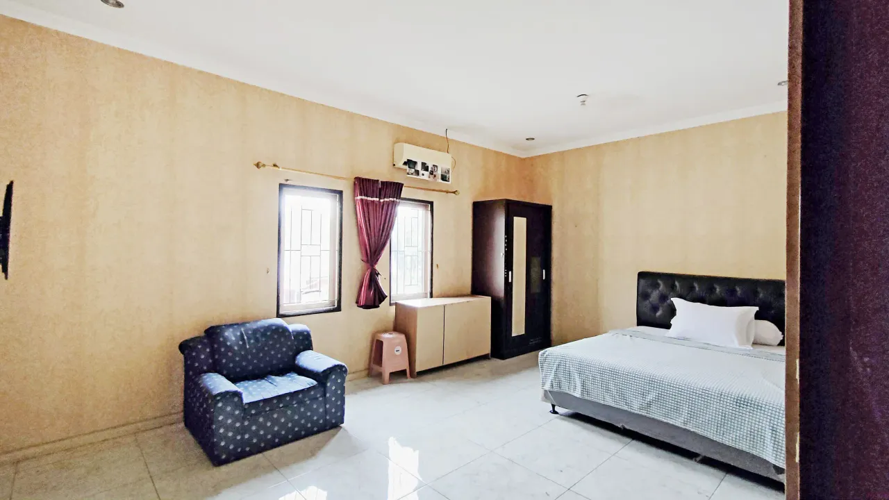 D'Karen House Pesanggrahan Studio Queen - Foto 2