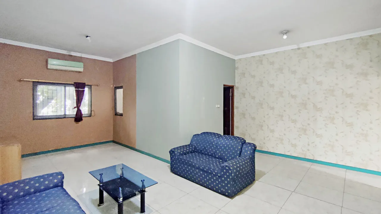 D'Karen House Pesanggrahan Studio Queen - Foto 3