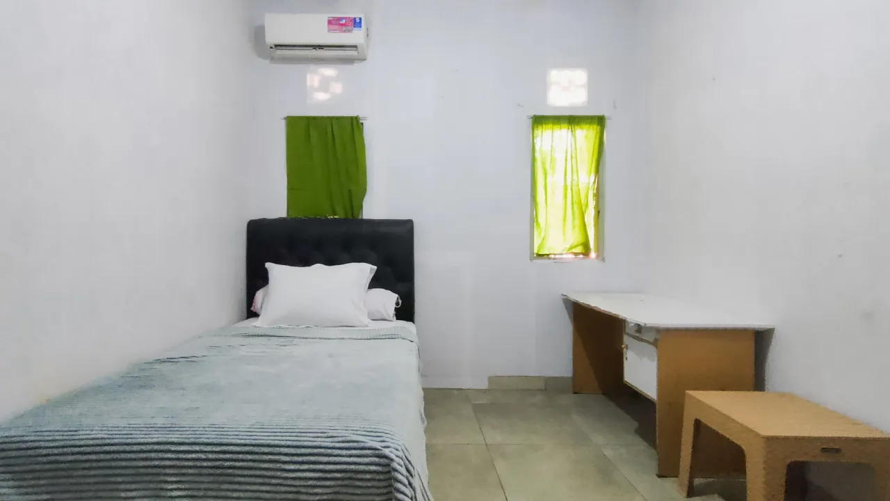 D'Karen House Pesanggrahan Superior Queen A - Foto 5