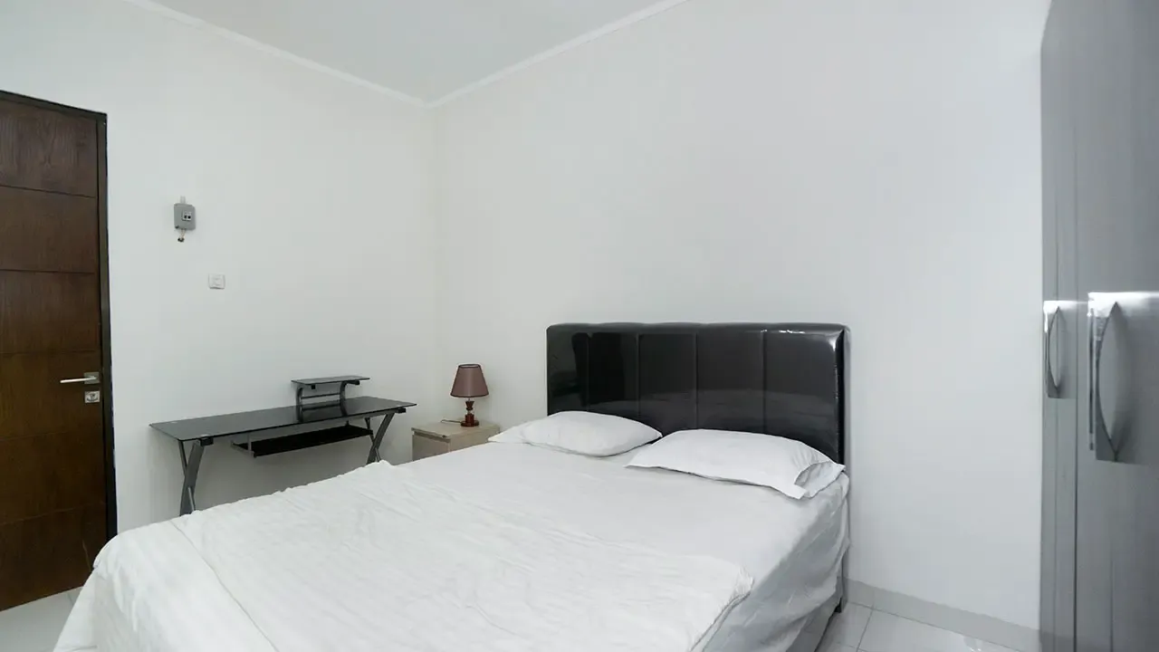 Pulo Residence Blok M Superior Queen C - Foto Utama