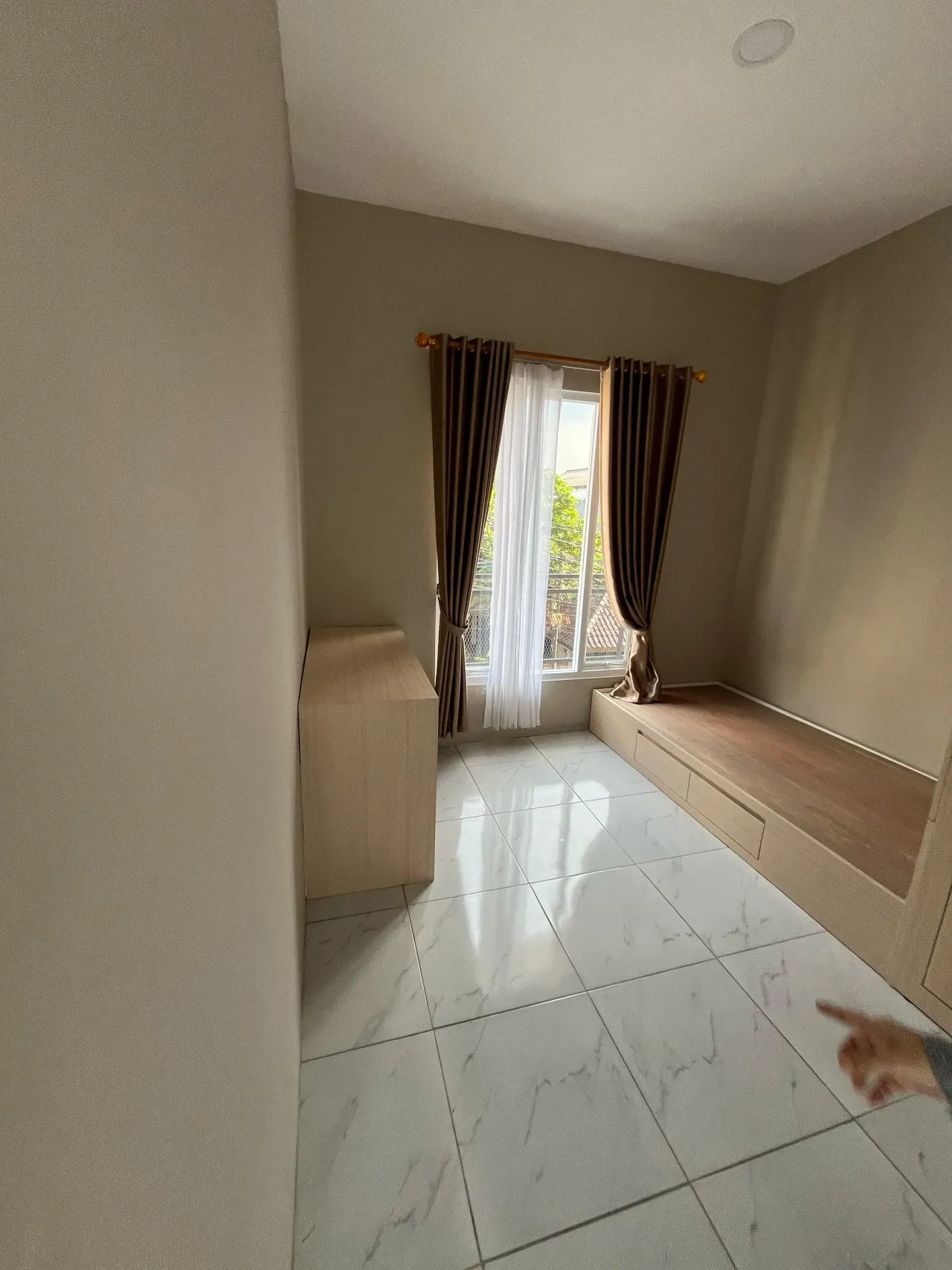 Kos Ketapang 37 pocket - Foto Utama
