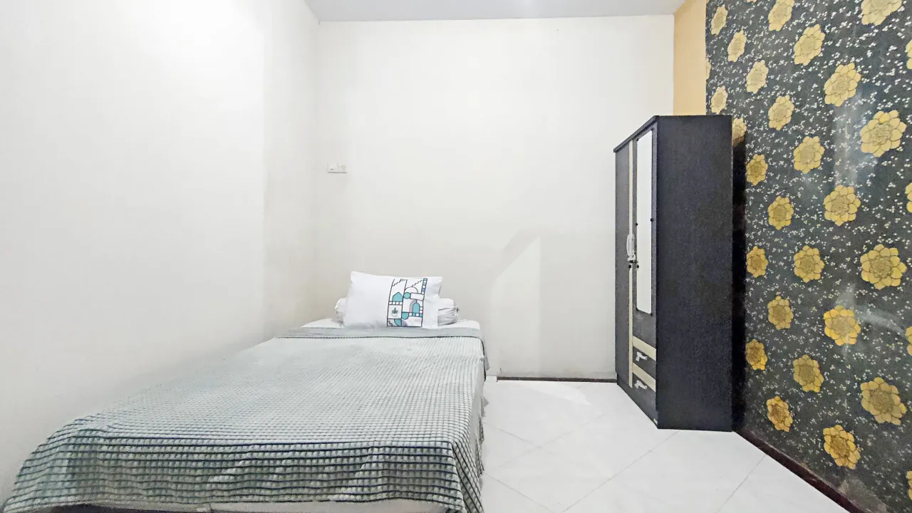 Merah Putih Kost 2 Jagakarsa Regular Single - Foto 4