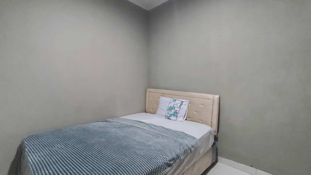 Rumah Rizki Pancoran Compact Queen - Foto 2