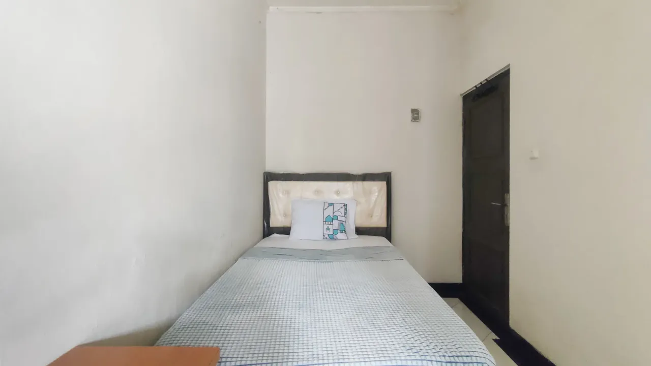 Rumah Rizki Pancoran Compact Queen - Foto 5