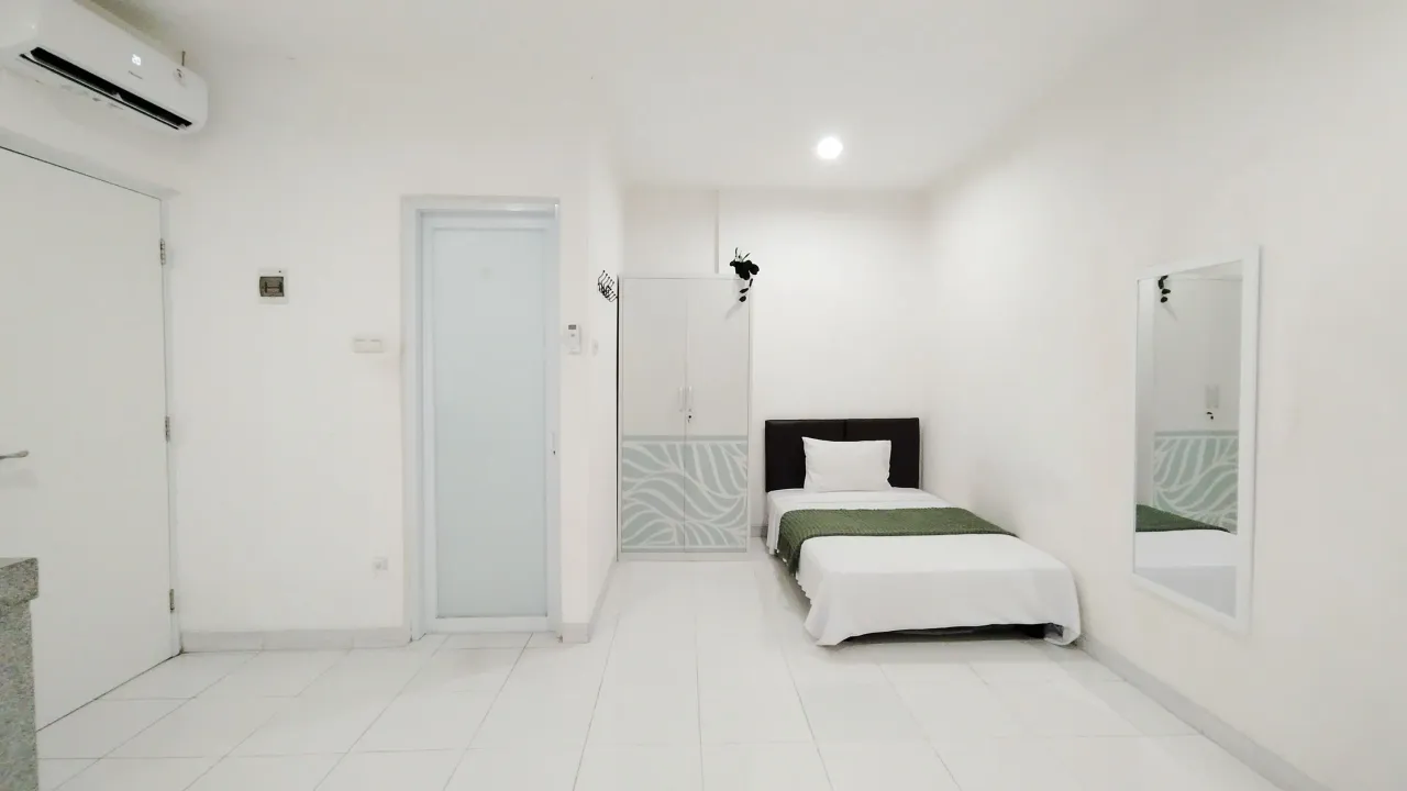 Loby Guesthouse Kemandoran Senayan Master Queen B - Foto 4