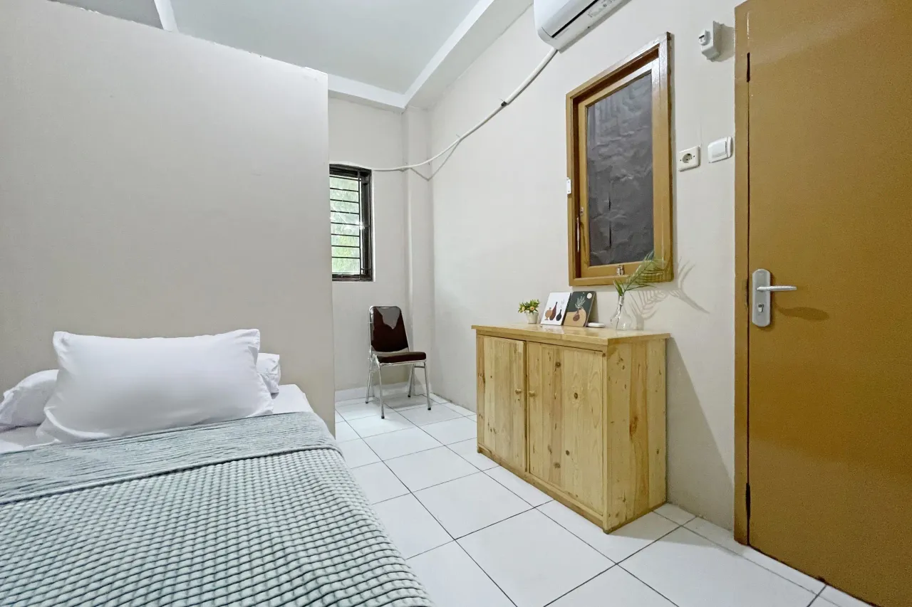 Cemara House Cengkareng Pocket Single B - Foto Utama
