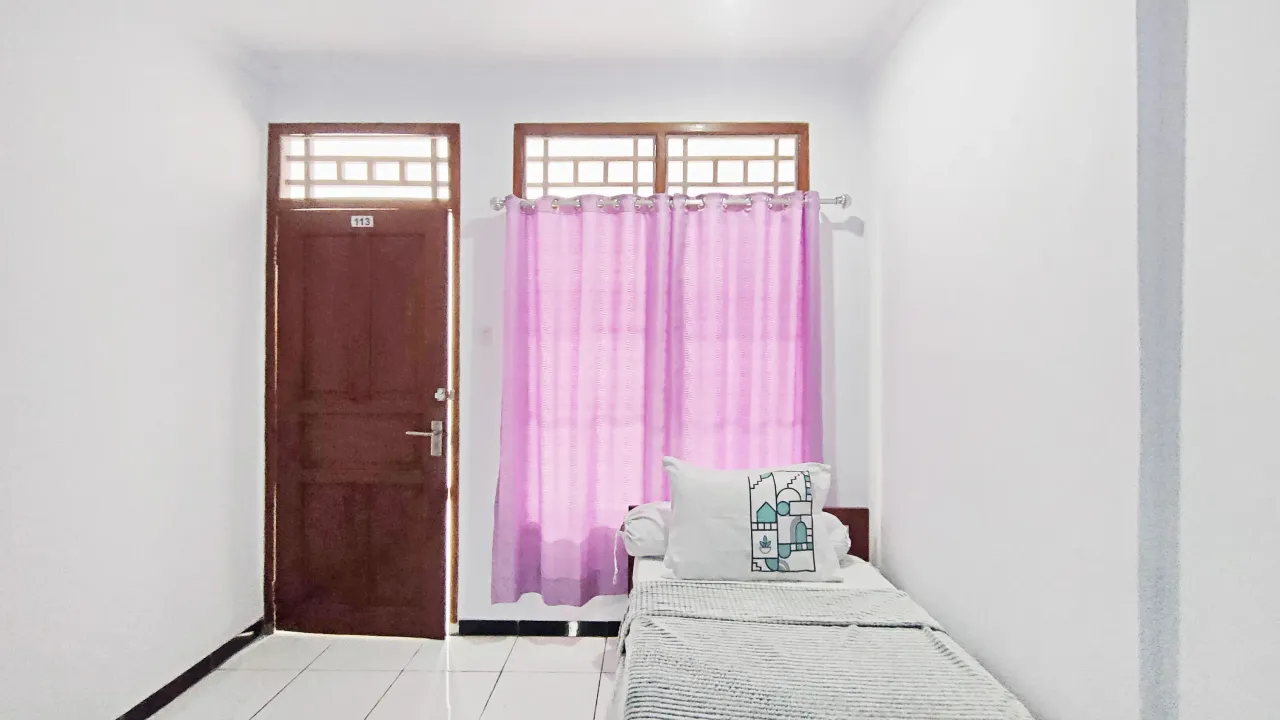 Wisma Violet Margonda Beji Depok Executive Single A