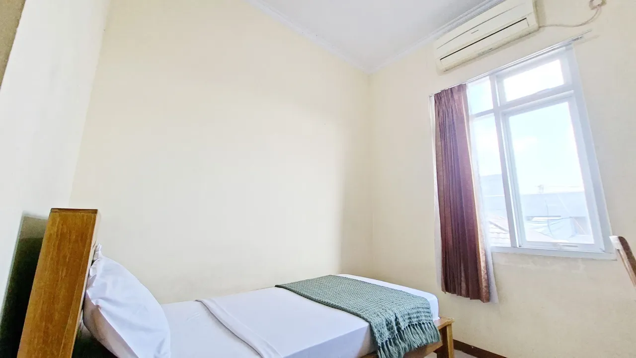 Pondok Nunita UI Depok Regular Single A