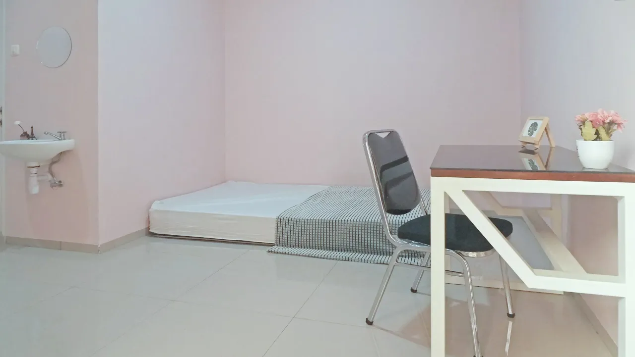 Amalia Residence Beji Depok Superior Single