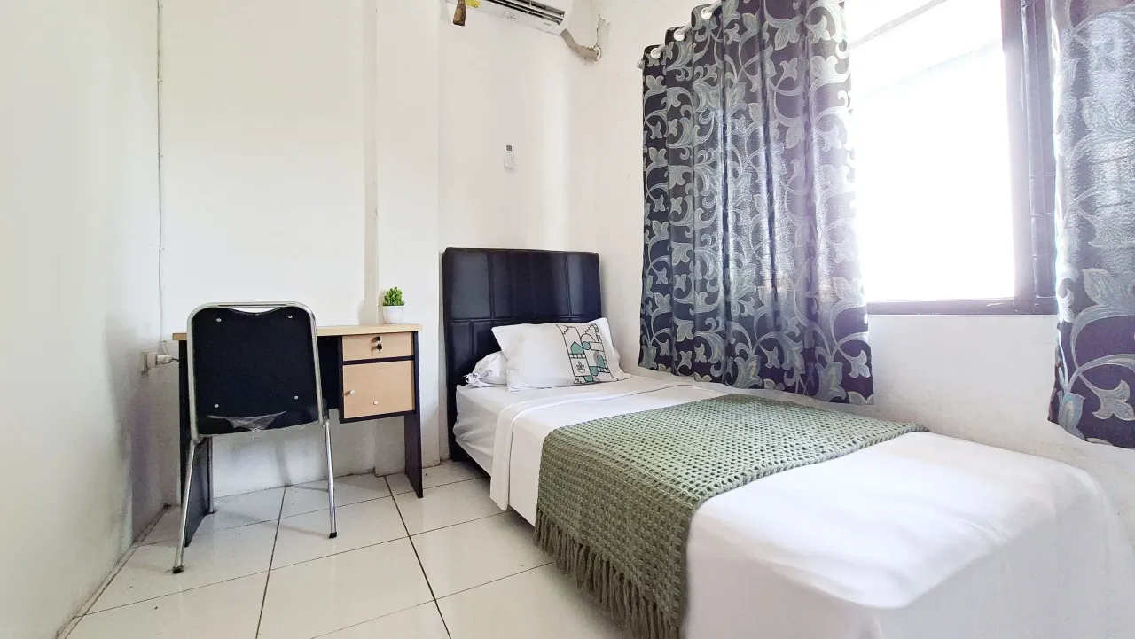 Jeneva Home Kelapa Dua Tangerang Pocket Single D
