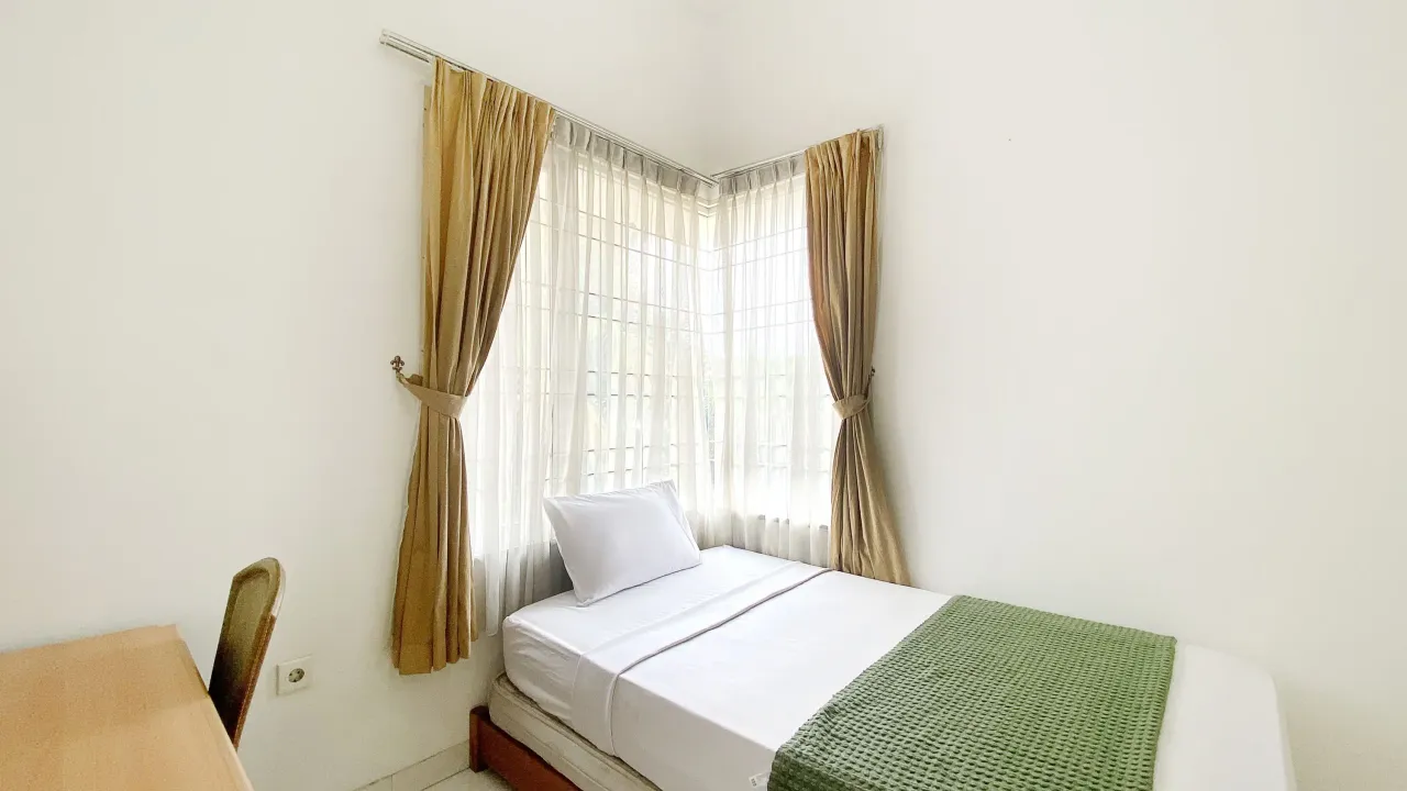 Permata Indah Kost Karawaci Superior Full B