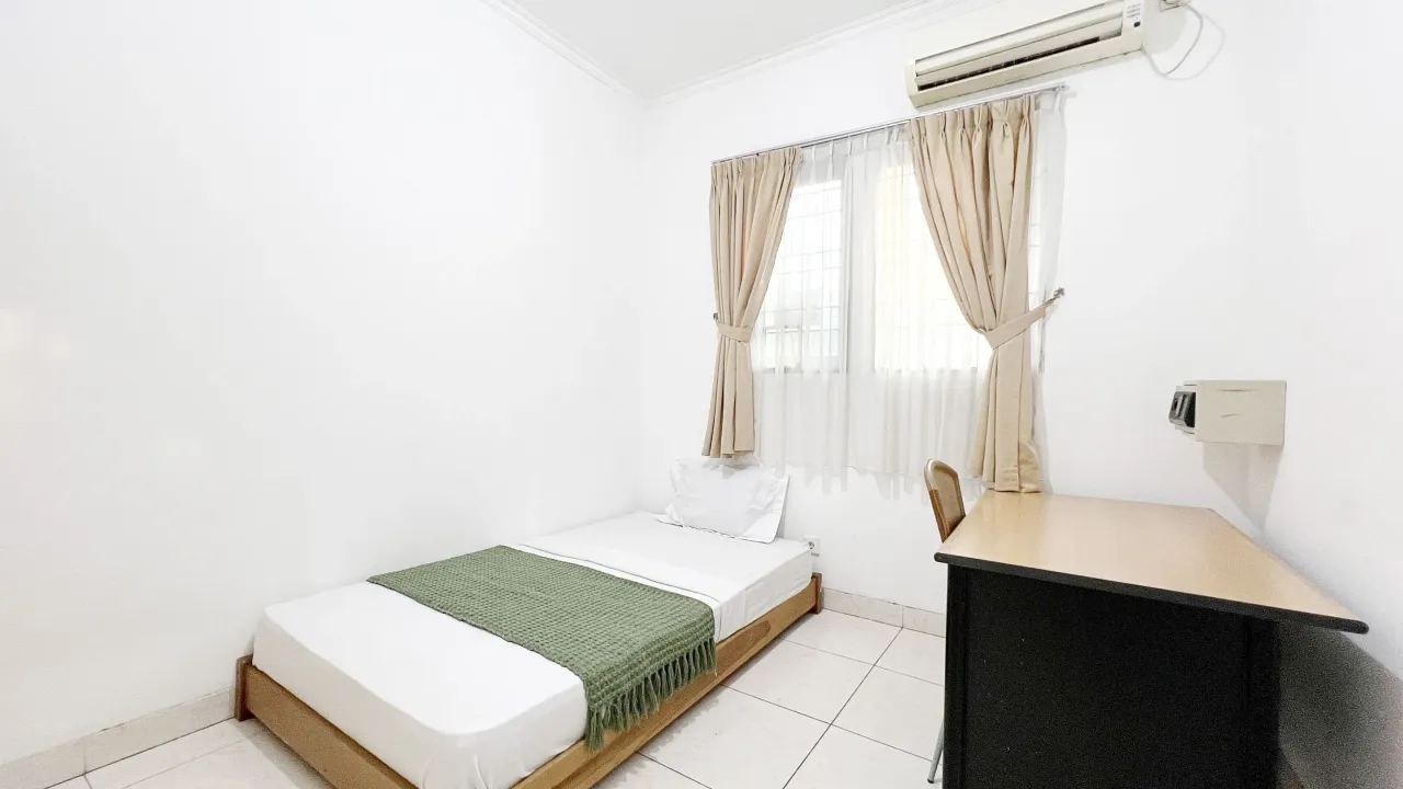 Atlantik House Karawaci Regular Full B