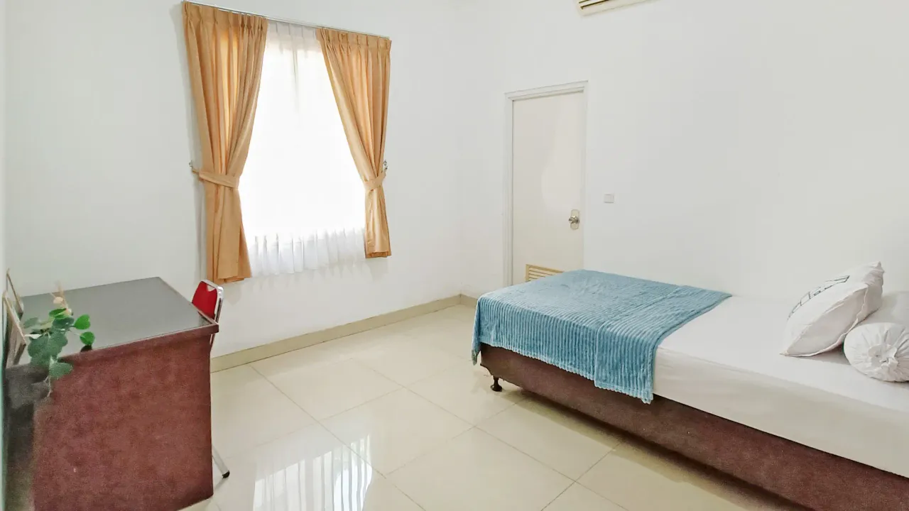 Permata Sari House Karawaci Master Single