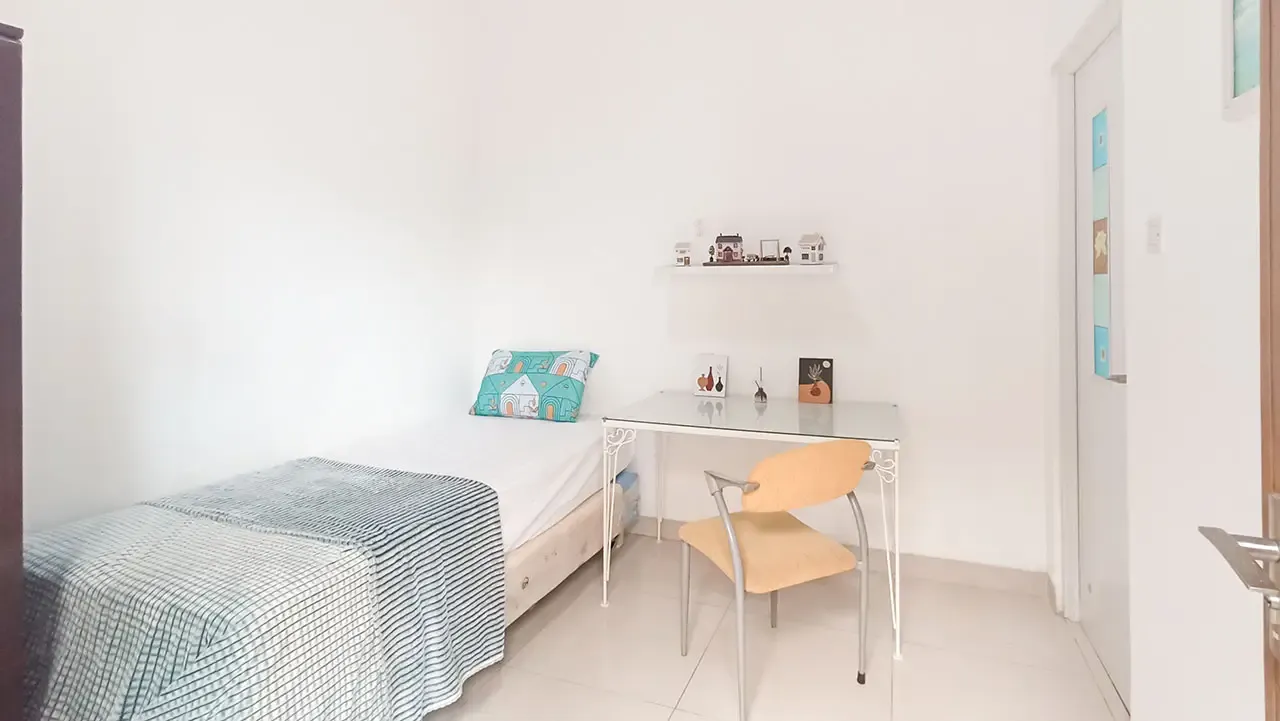 Trishaus Karawaci Compact Single A