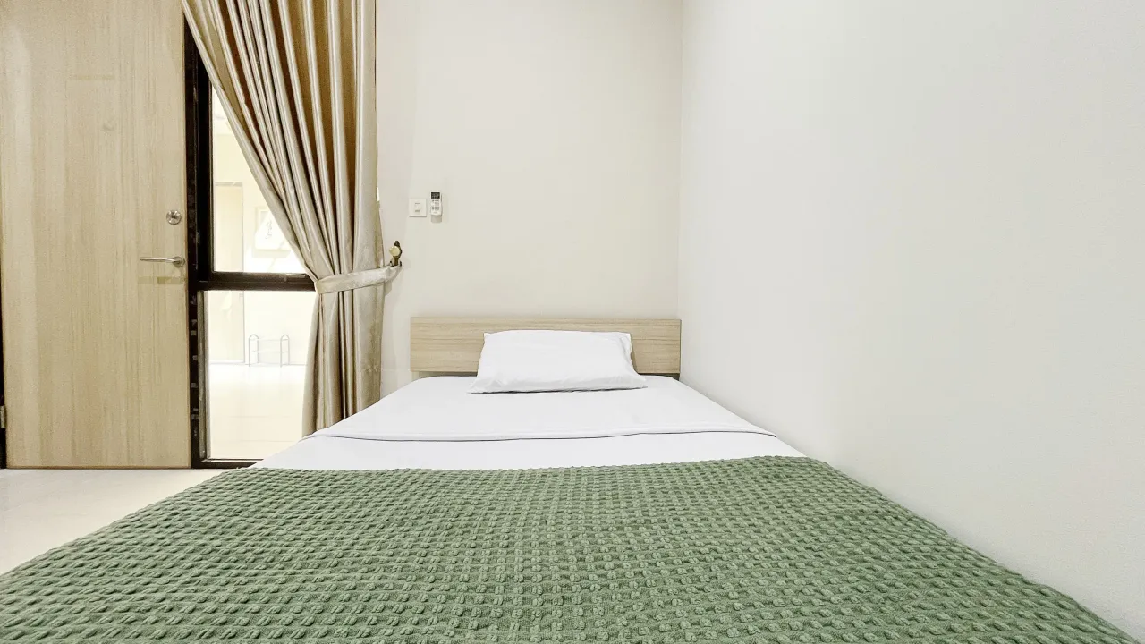 Uma Kost Solas Stay Karawaci Superior Full B