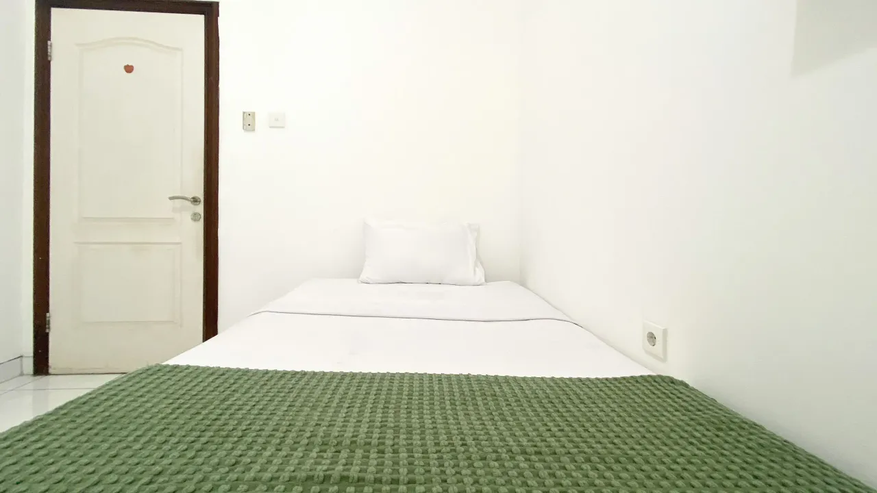 Permata Indah Kost Karawaci Regular Full B