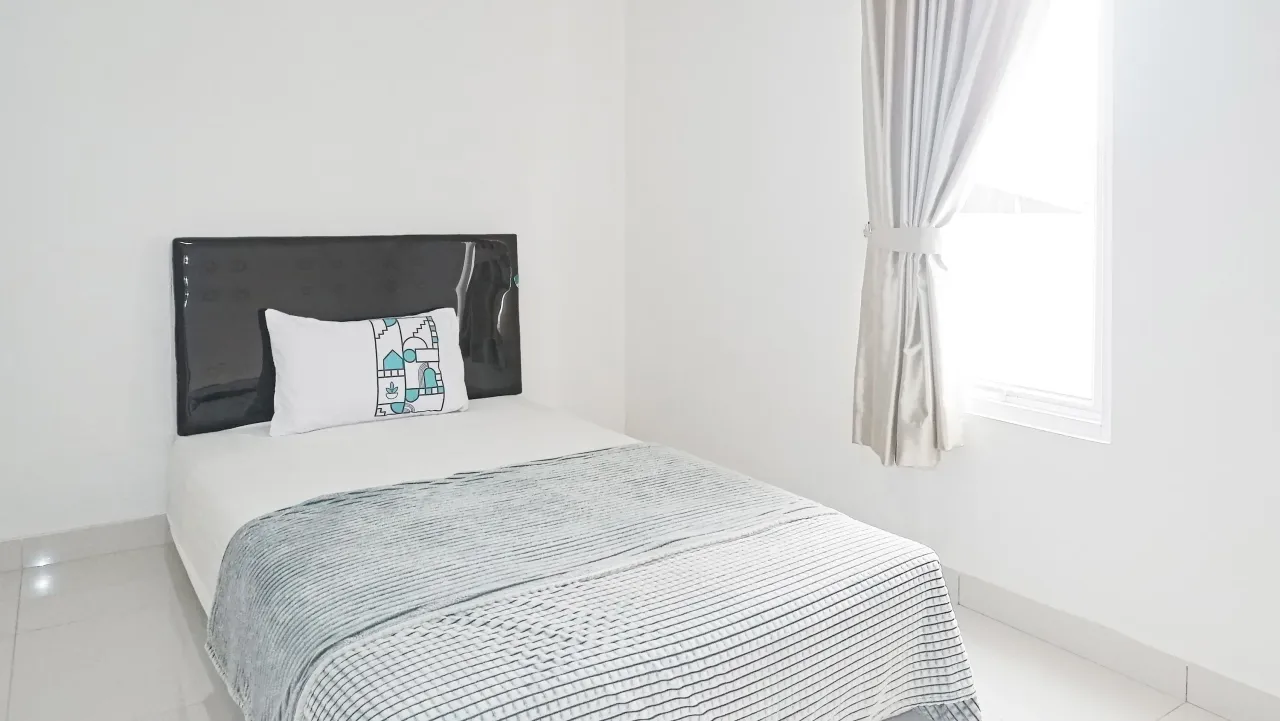 J-Lou Residence Jatiwaringin Pondok Gede Regular Single C
