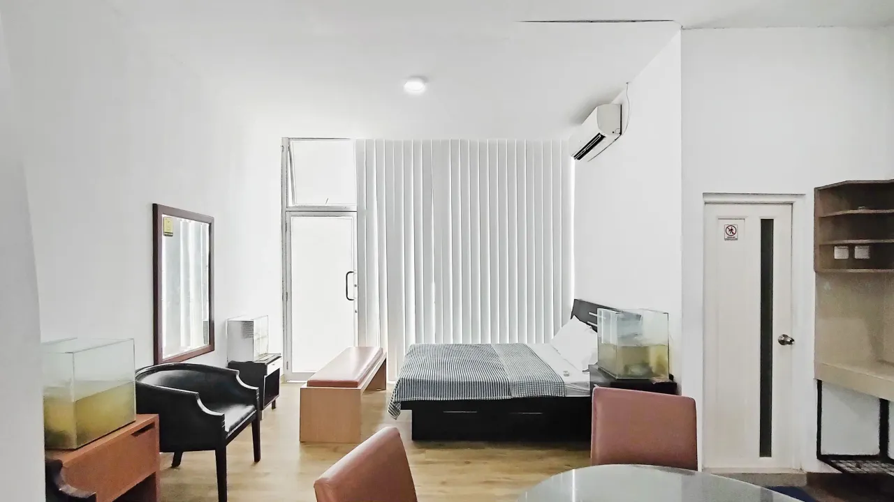 Graha Iman Kota Bintang Kalimalang Bekasi Studio Queen B