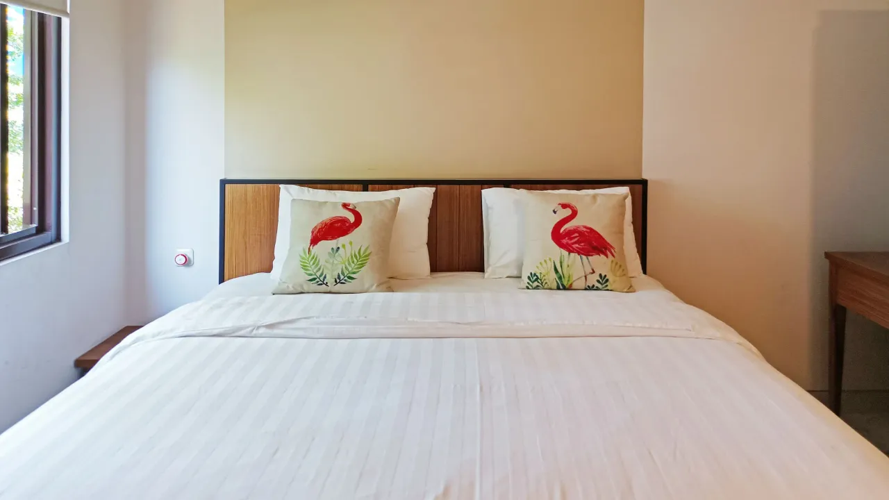 Nyaman Feels Like Home Sukasari Bogor Executive King