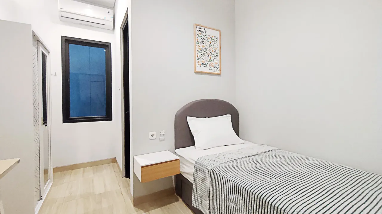 Hanaa Living 45 Ciangsana Kota Wisata Cibubur Compact Single F