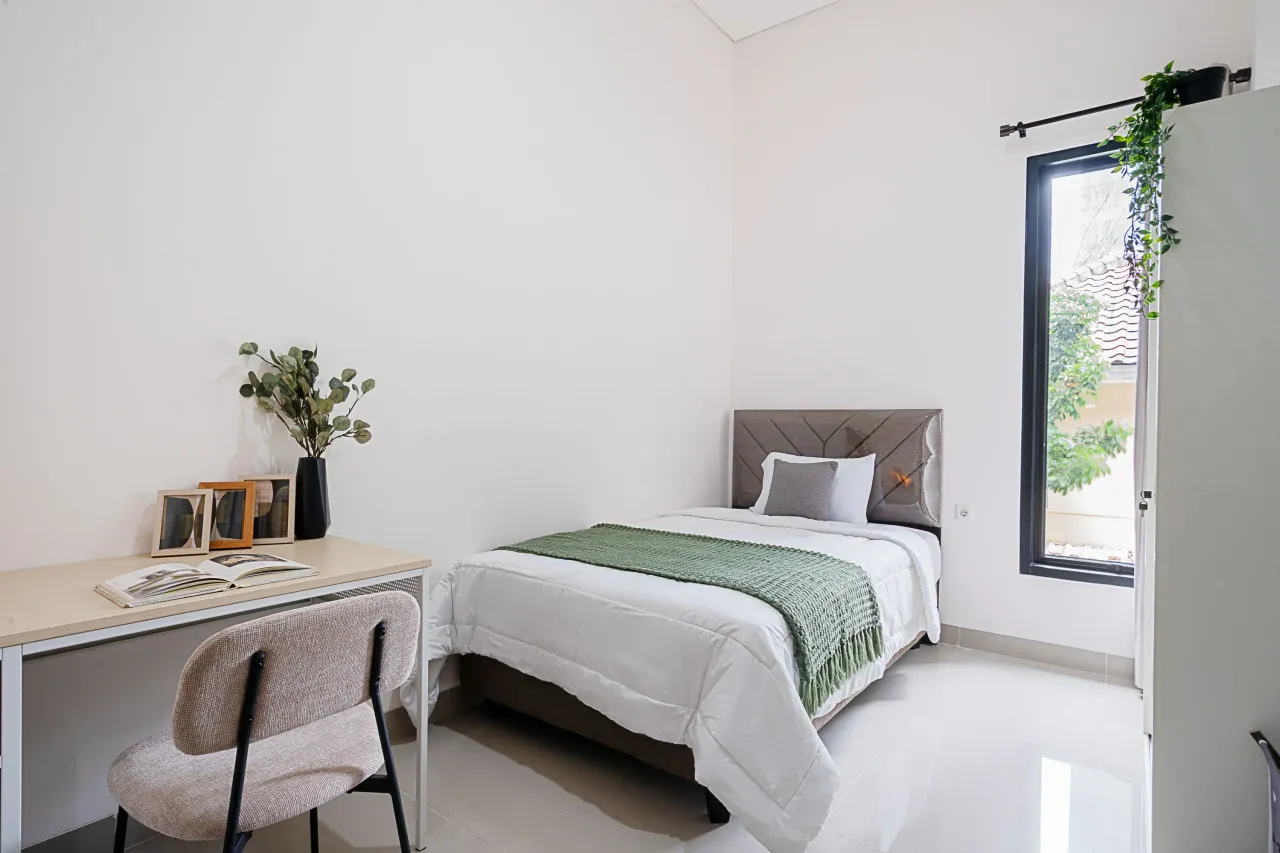 Lago House Tegallega Bogor Regular Full E