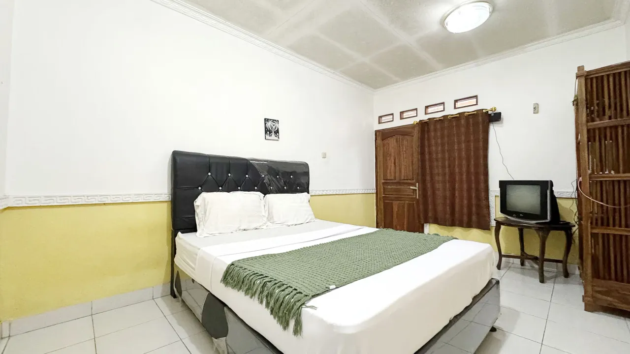 An Nur Coliving Cigombong Bogor Executive Queen C