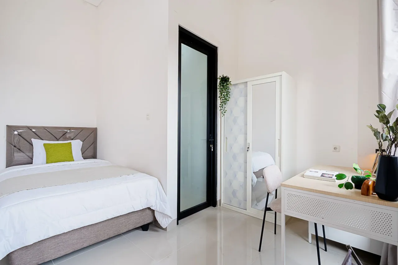 Lago House Tegallega Bogor Superior Full B - Foto 5