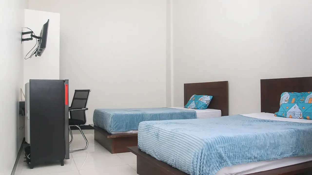 D'Rantos Tembalang Semarang Executive Twin A - M