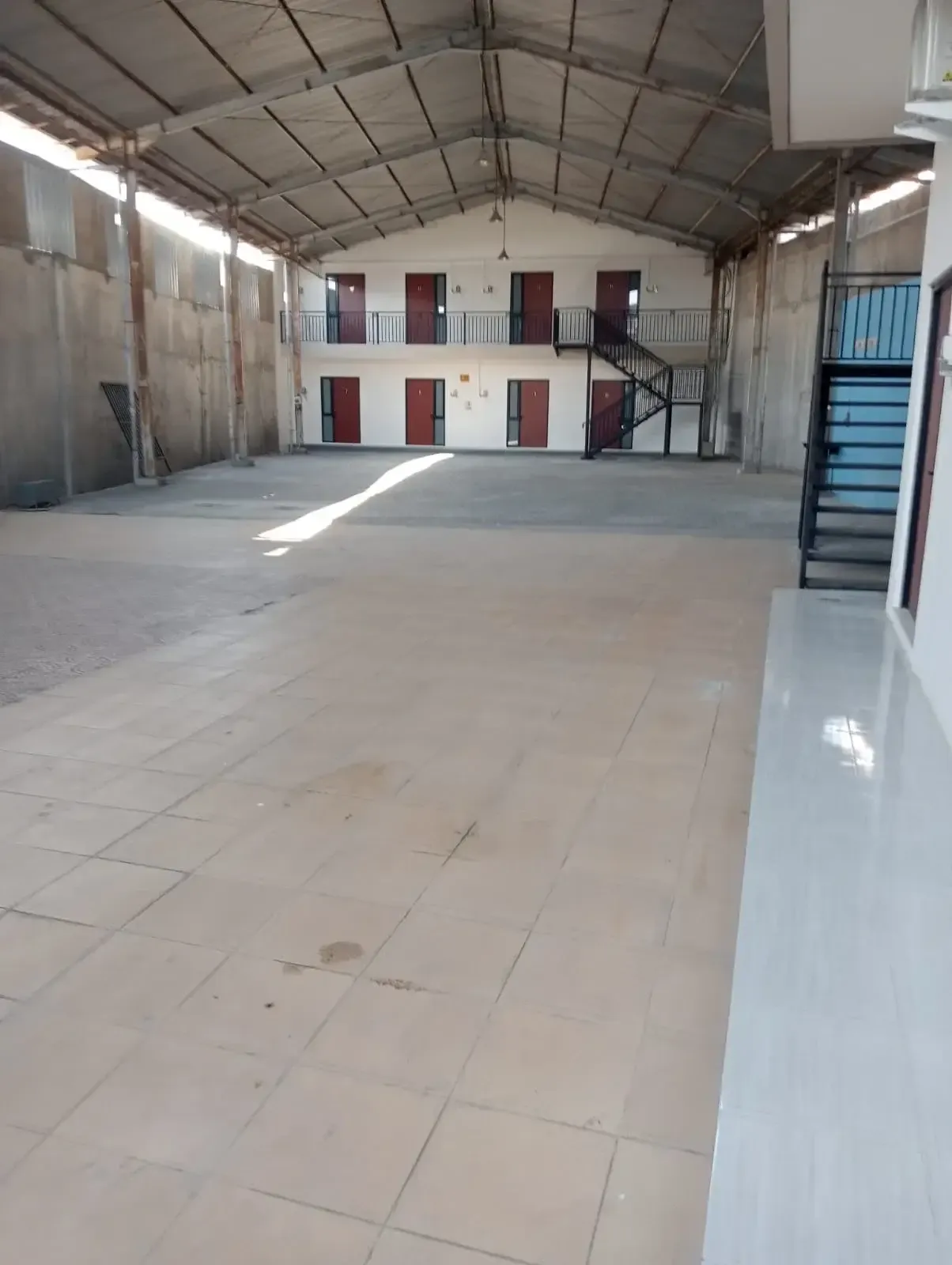 Kos Uja Uma 1