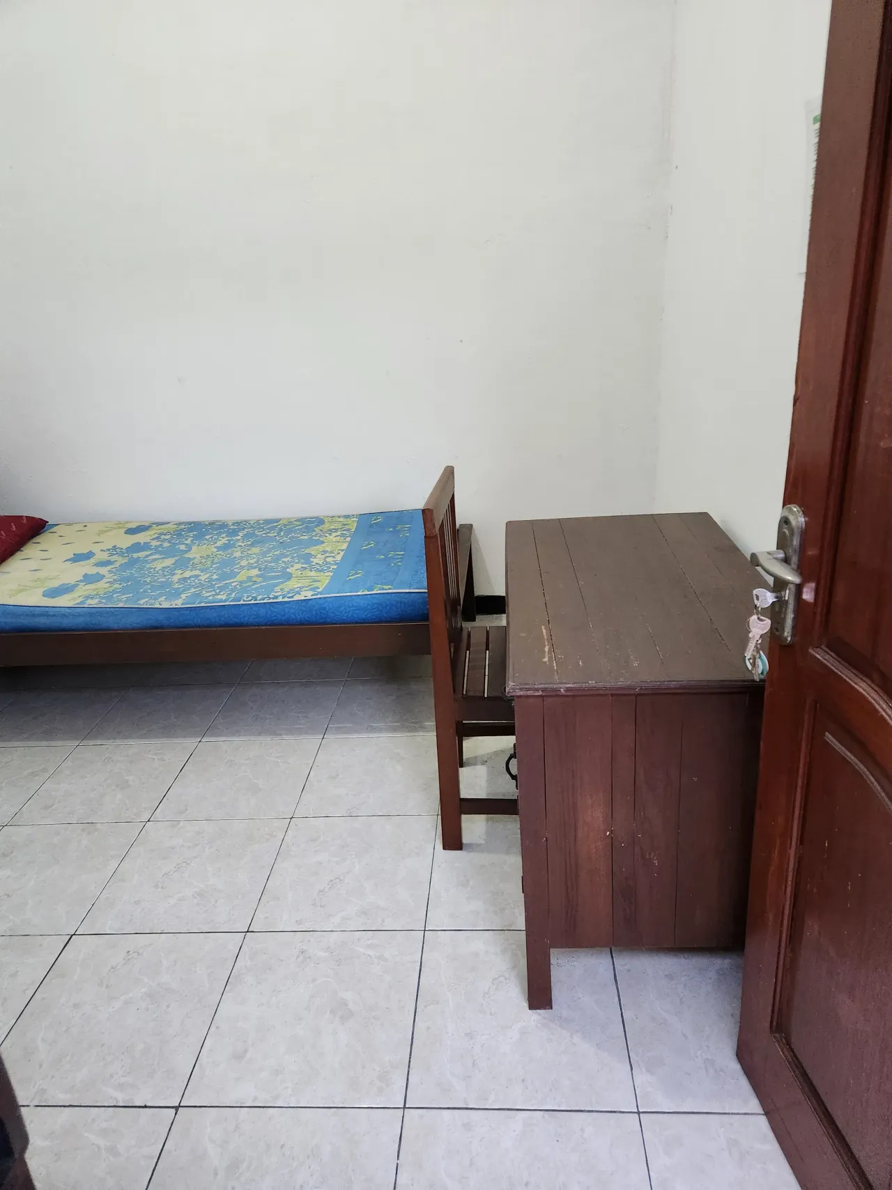 Kos Griya Nadya Kamar - P