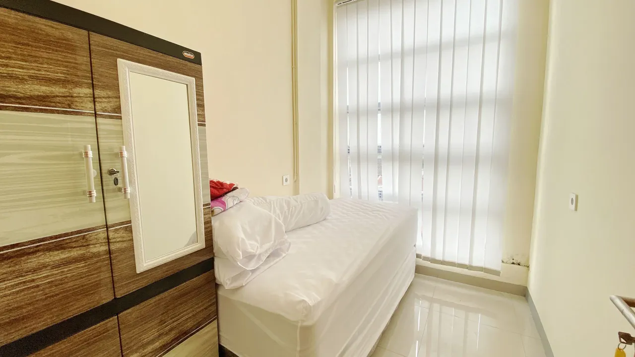 Sunny Kost Helvetia Medan Compact Twin A