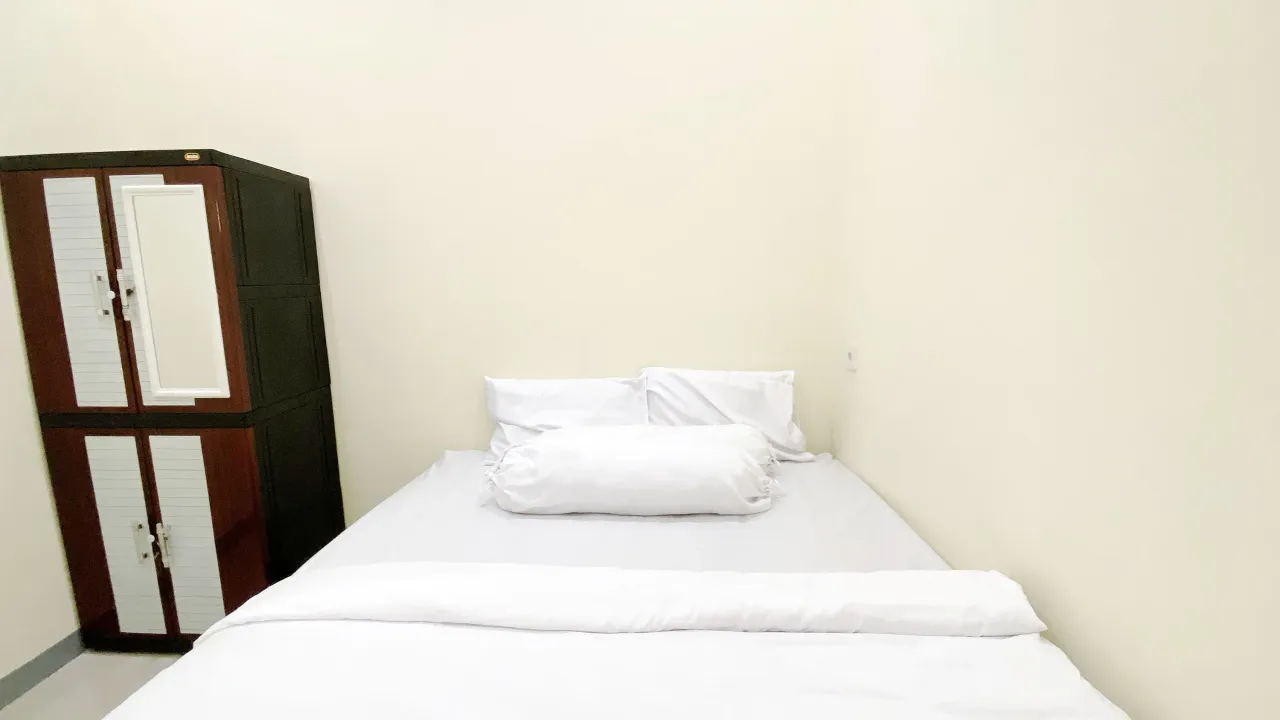 Sunny Kost Helvetia Medan Superior King A