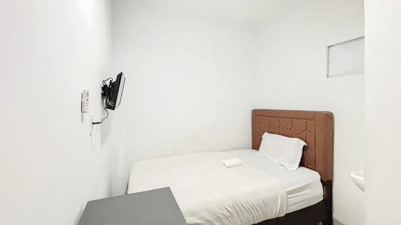 STM Suite Medan Amplas Regular Single A