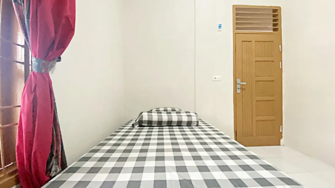 Isola 76 Coliving Tuntungan Medan Superior Single B