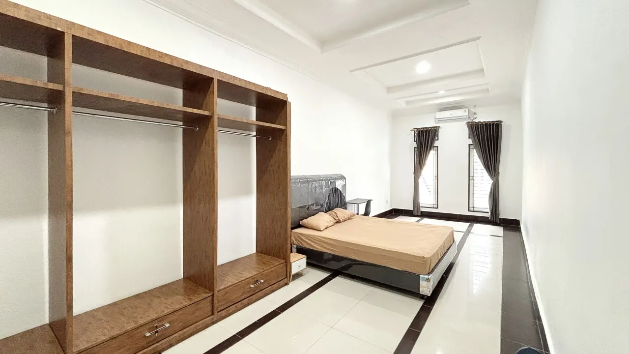 Taring Kost UMSU Medan Flat Residence Queen A